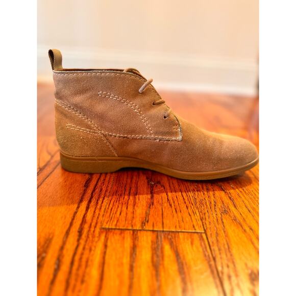 Franco Sarto Womens Taupe Beige Pebbles Suede Chukka Boot Bootie Size 6.5M - Picture 3 of 11